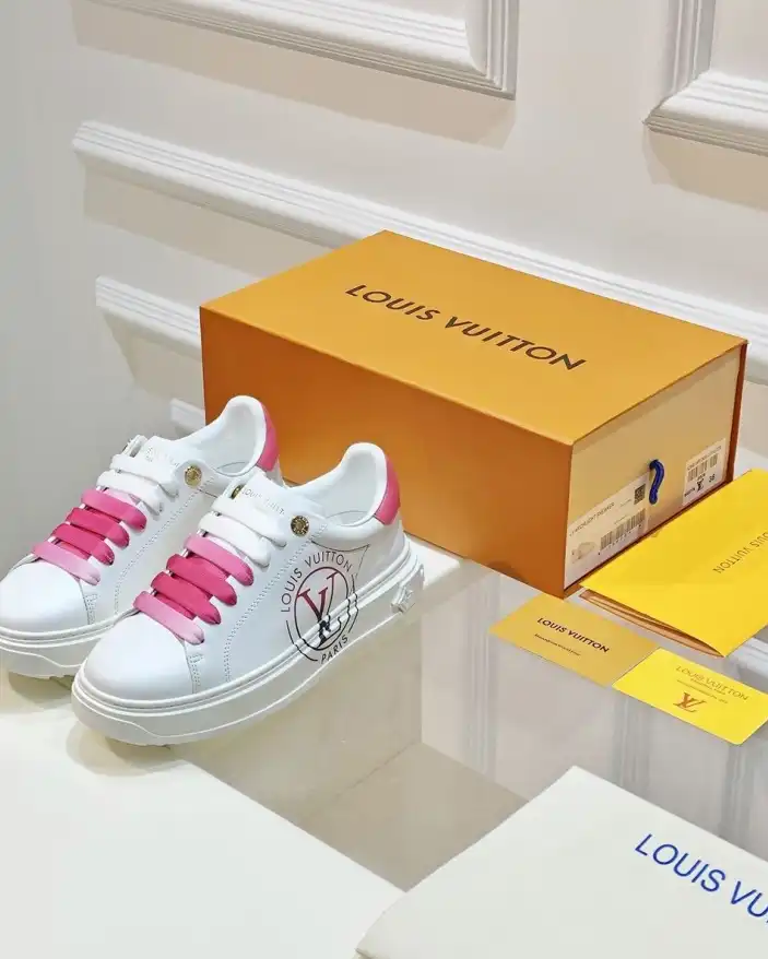 hype Louis Vuitton Sneakers