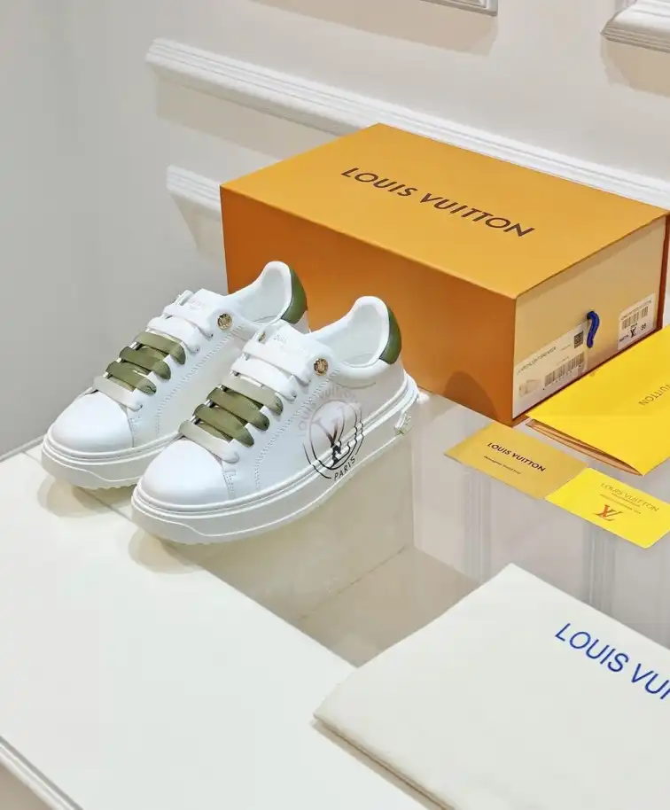 hype Louis Vuitton Sneakers