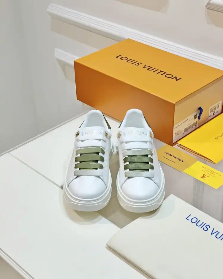 hype Louis Vuitton Sneakers