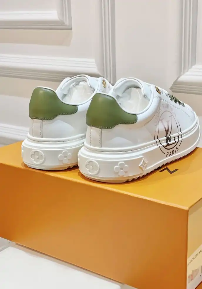 hype Louis Vuitton Sneakers