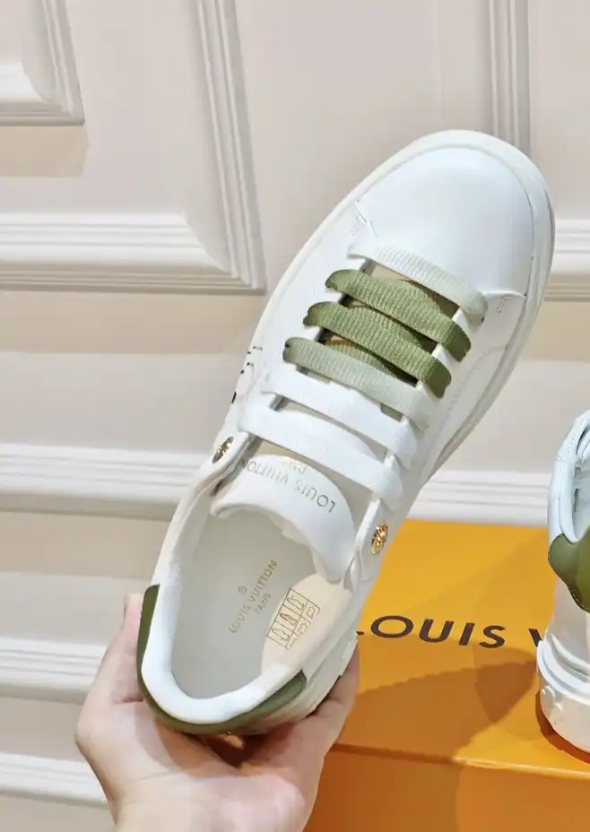 hype Louis Vuitton Sneakers