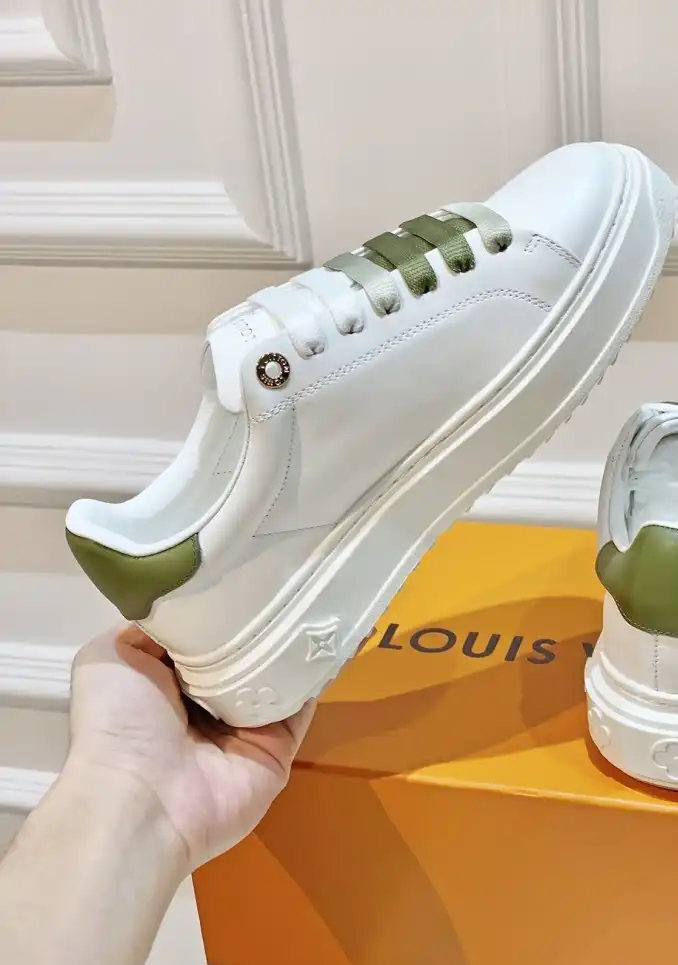 hype Louis Vuitton Sneakers