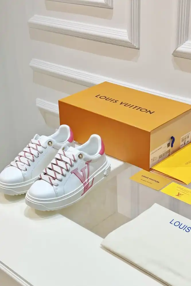 hype Louis Vuitton Sneakers