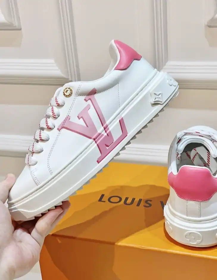 hype Louis Vuitton Sneakers