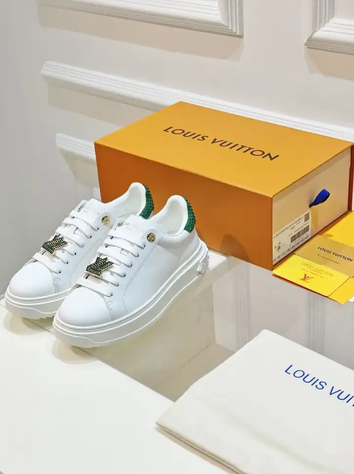 hype Louis Vuitton Sneakers