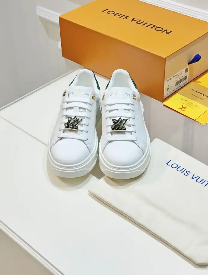 hype Louis Vuitton Sneakers