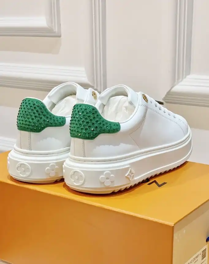 hype Louis Vuitton Sneakers