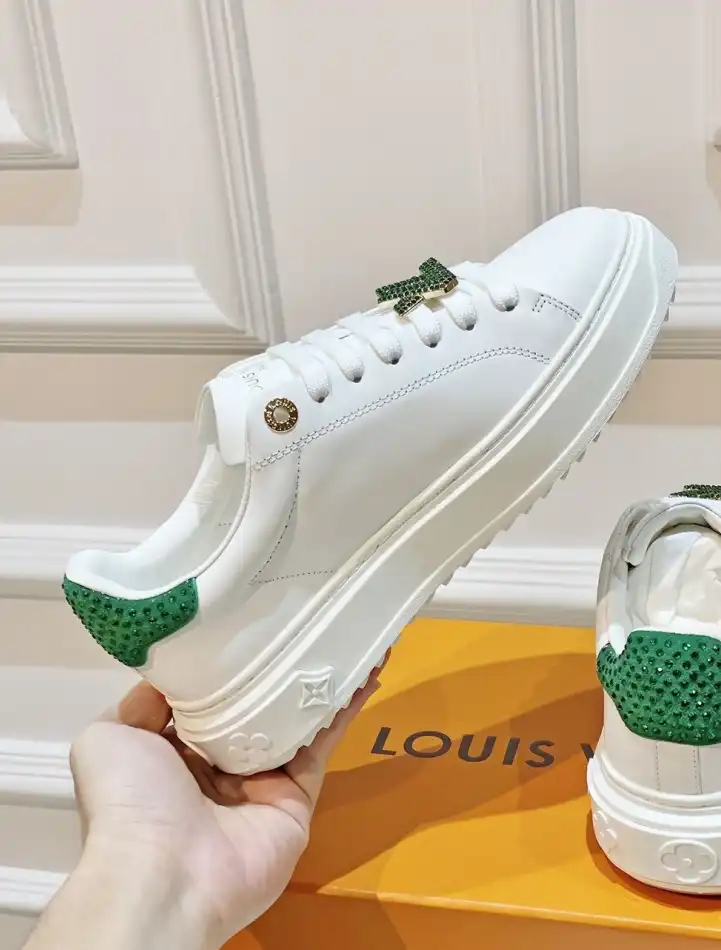 hype Louis Vuitton Sneakers