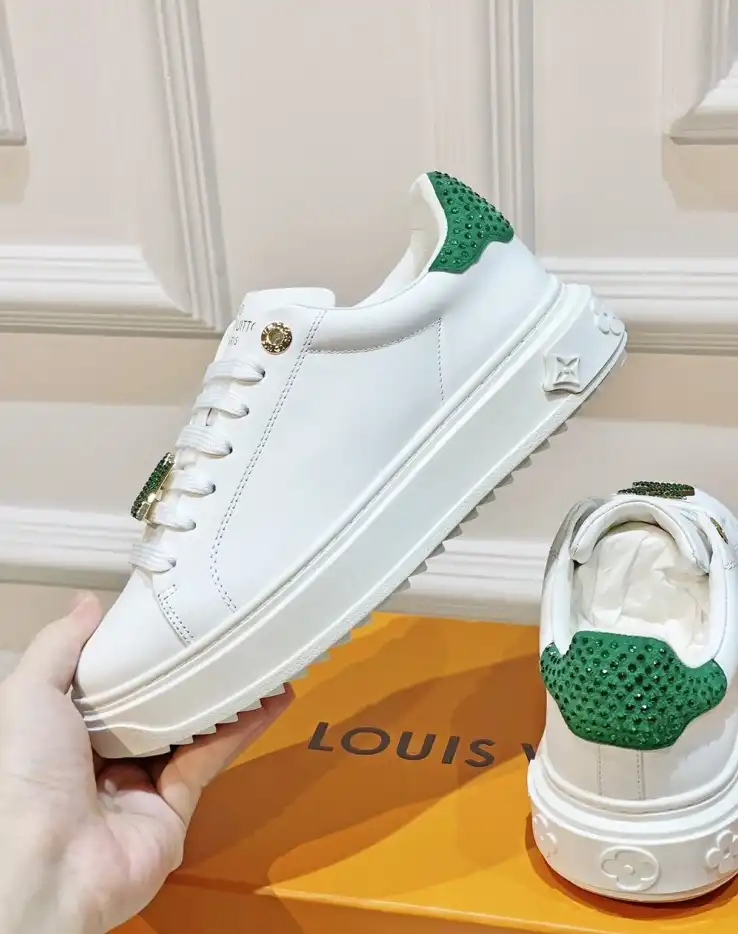 hype Louis Vuitton Sneakers