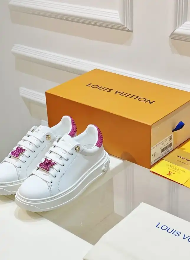 hype Louis Vuitton Sneakers