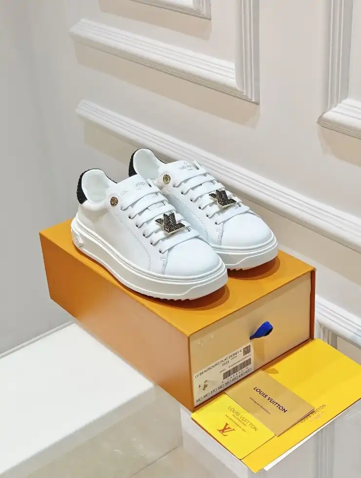 hype Louis Vuitton Sneakers