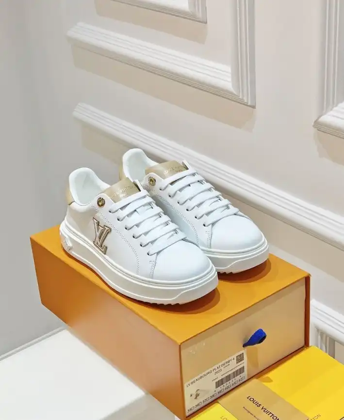 hype Louis Vuitton Sneakers