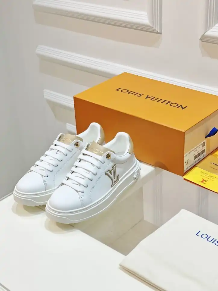 hype Louis Vuitton Sneakers