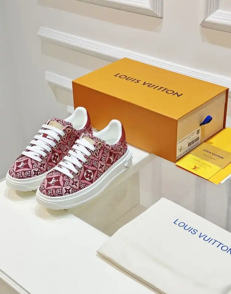 hype Louis Vuitton Sneakers