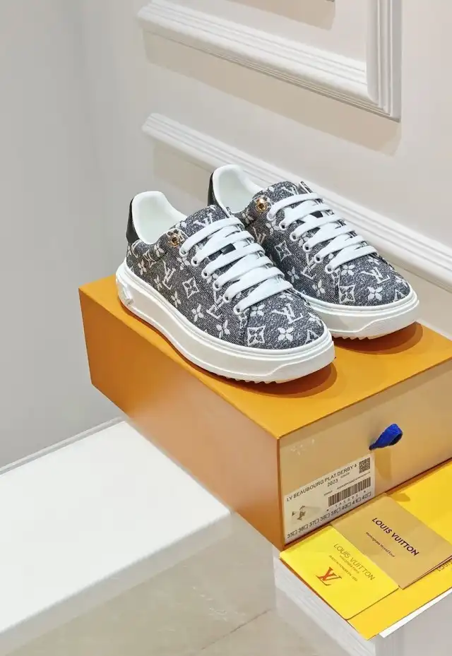 hype Louis Vuitton Sneakers