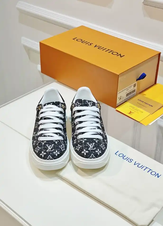 hype Louis Vuitton Sneakers