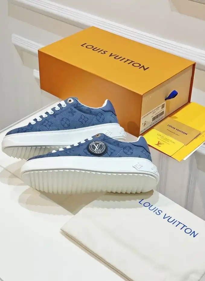 hype Louis Vuitton Sneakers