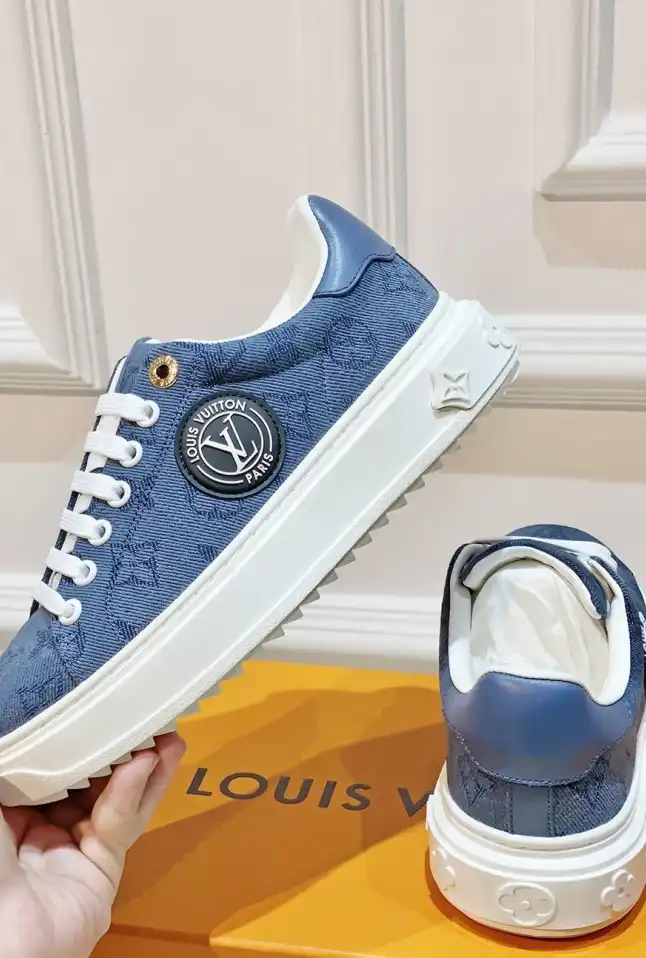 hype Louis Vuitton Sneakers