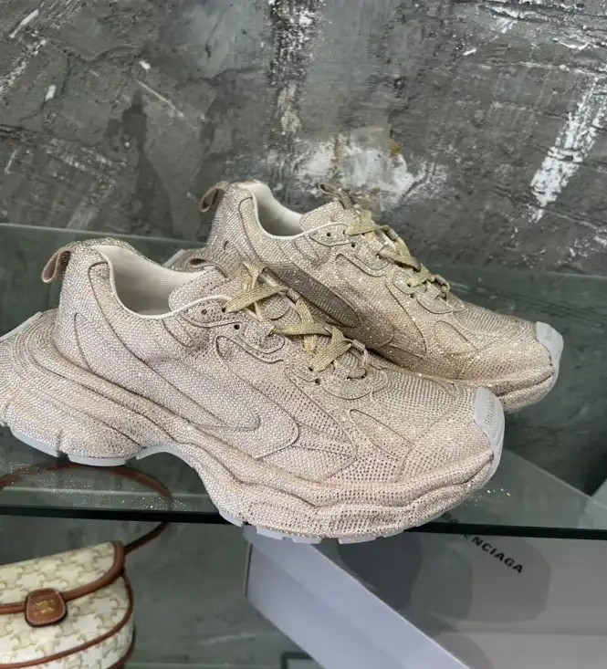 hype Balenciaga Sneakers