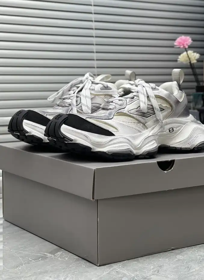 hype Balenciaga Sneakers