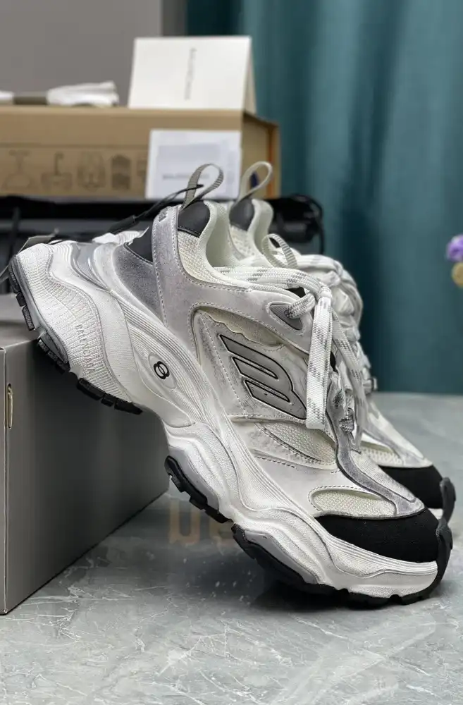 hype Balenciaga Sneakers