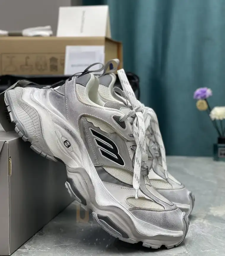 hype Balenciaga Sneakers