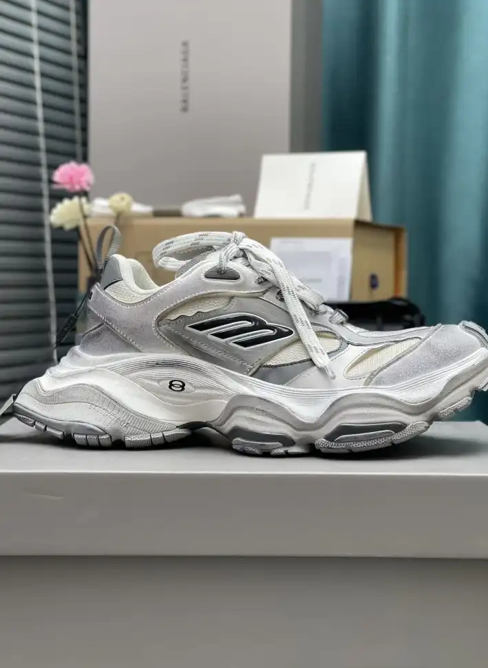 hype Balenciaga Sneakers