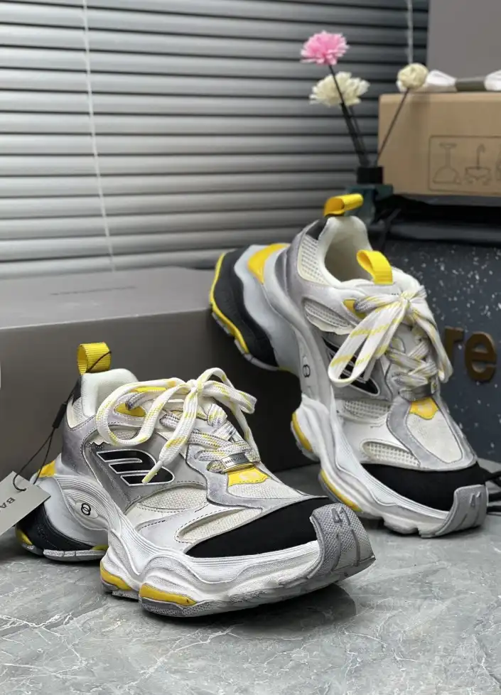 hype Balenciaga Sneakers