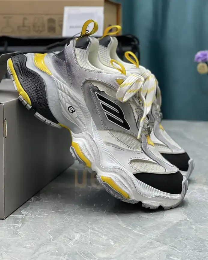 hype Balenciaga Sneakers