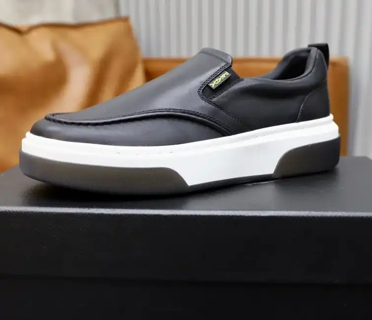 hype Prada Casual Shoes