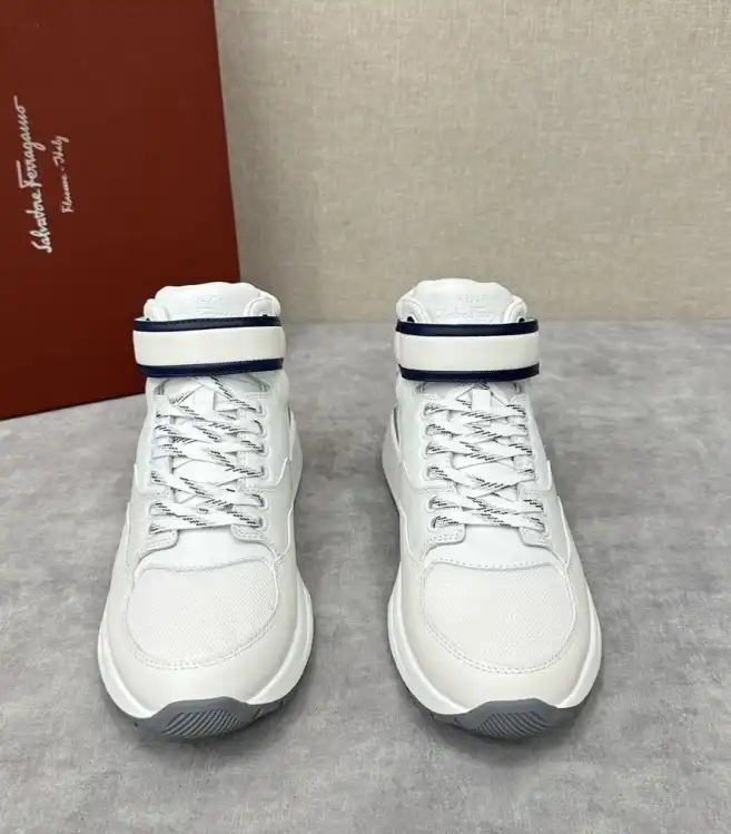 hype Fendi Sneakers