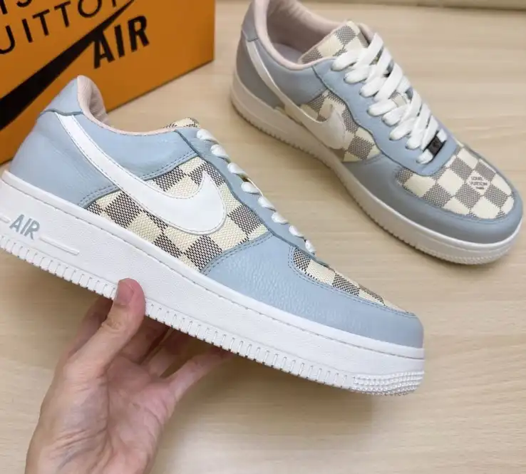 hype Louis Vuitton Sneakers