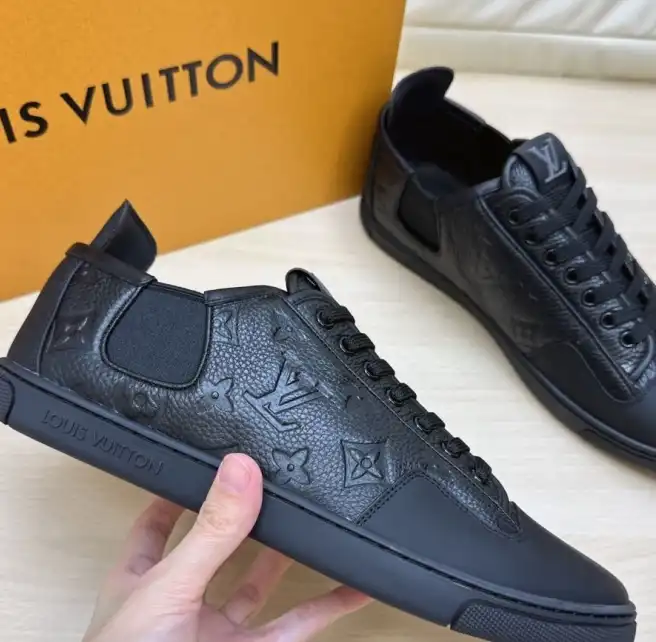 hype Louis Vuitton Sneakers