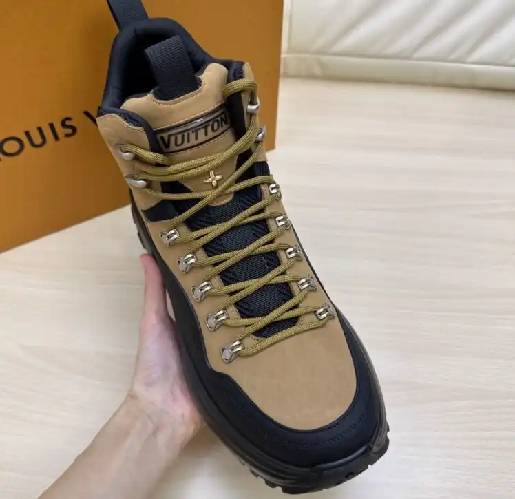 hype Louis Vuitton Sneakers