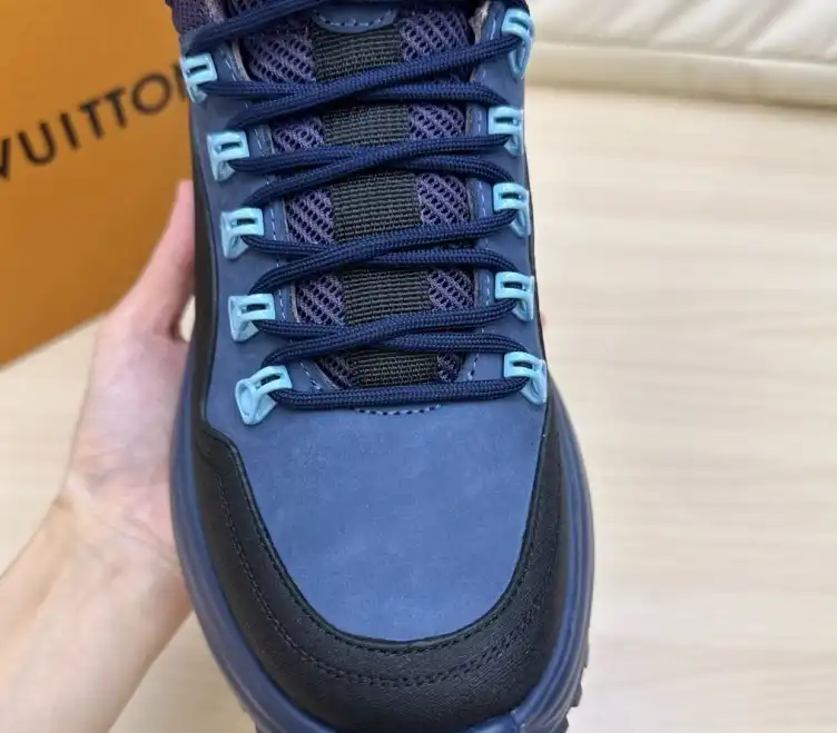 hype Louis Vuitton Sneakers