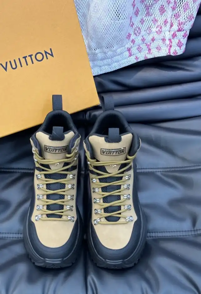 hype Louis Vuitton Sneakers