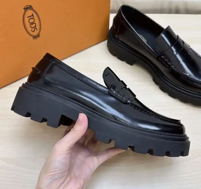 hype Tods Leather Shoes