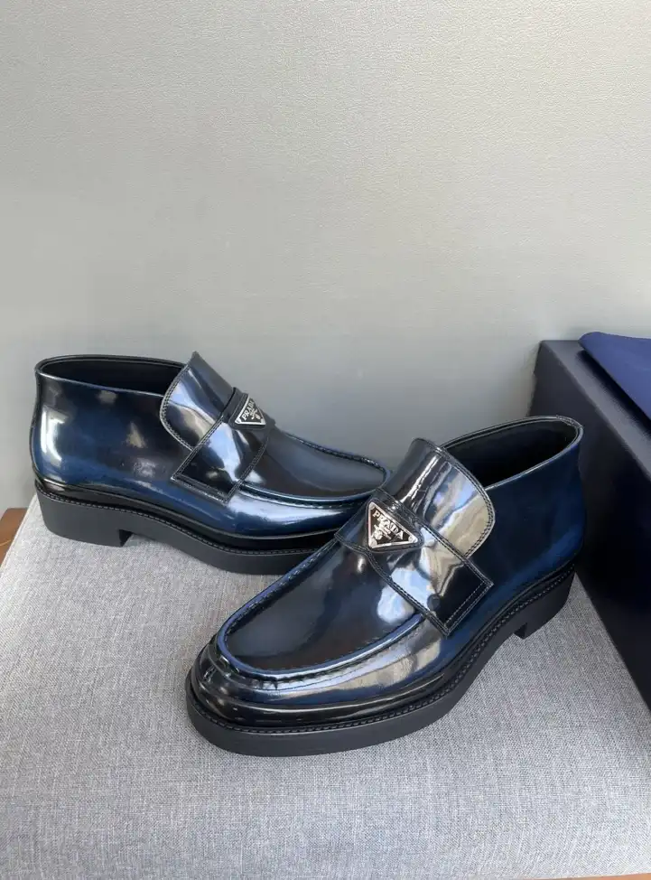 hype Prada Boots