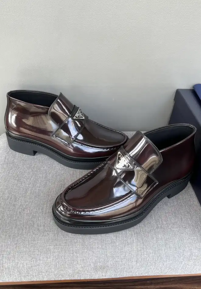 hype Prada Boots