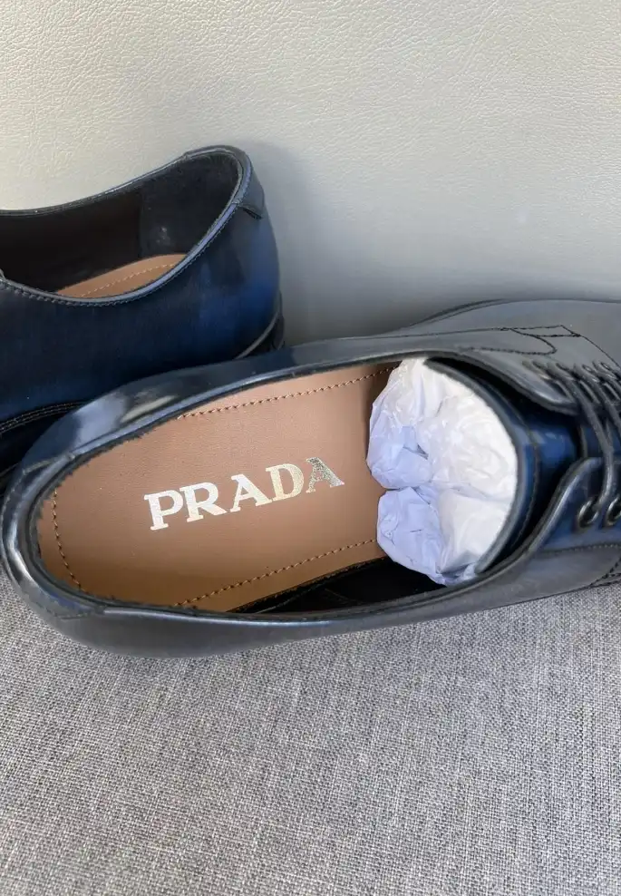 hype Prada Leather Shoes