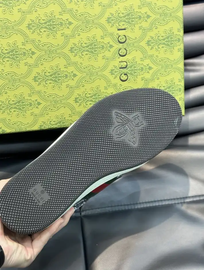 hype Gucci Sneakers