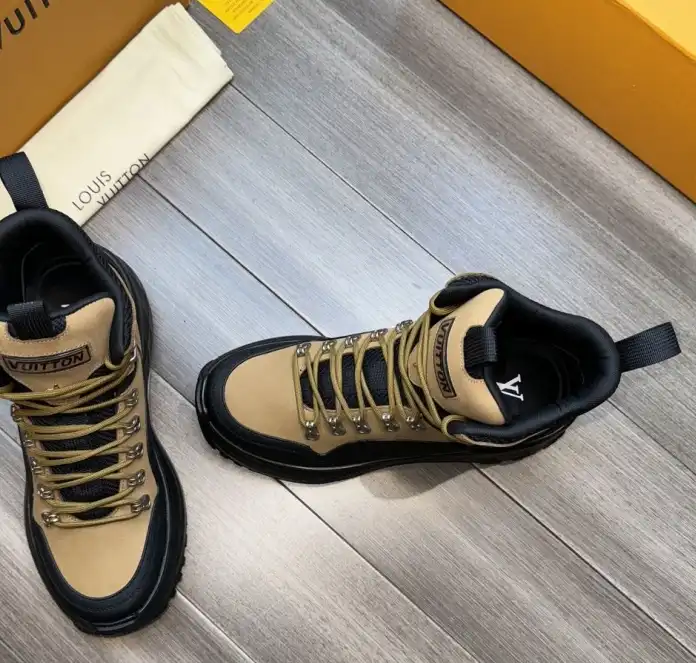 hype Louis Vuitton Sneakers