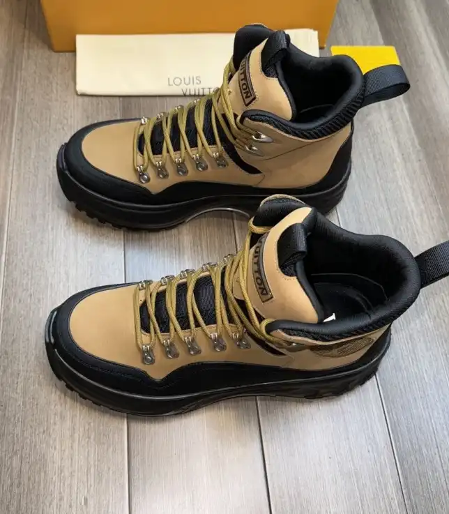 hype Louis Vuitton Sneakers