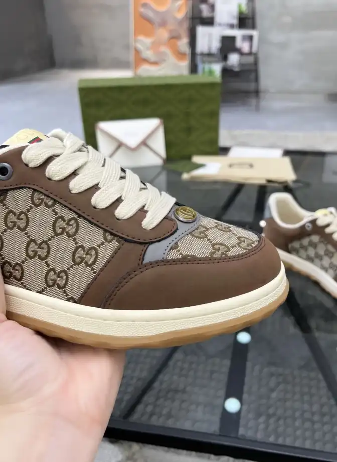 hype Gucci Sneakers