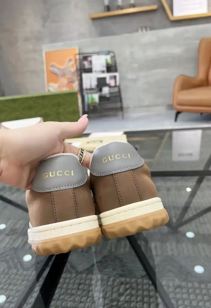 hype Gucci Sneakers