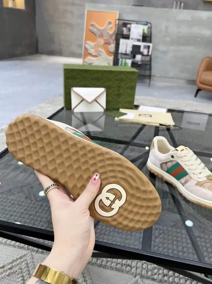 hype Gucci Sneakers