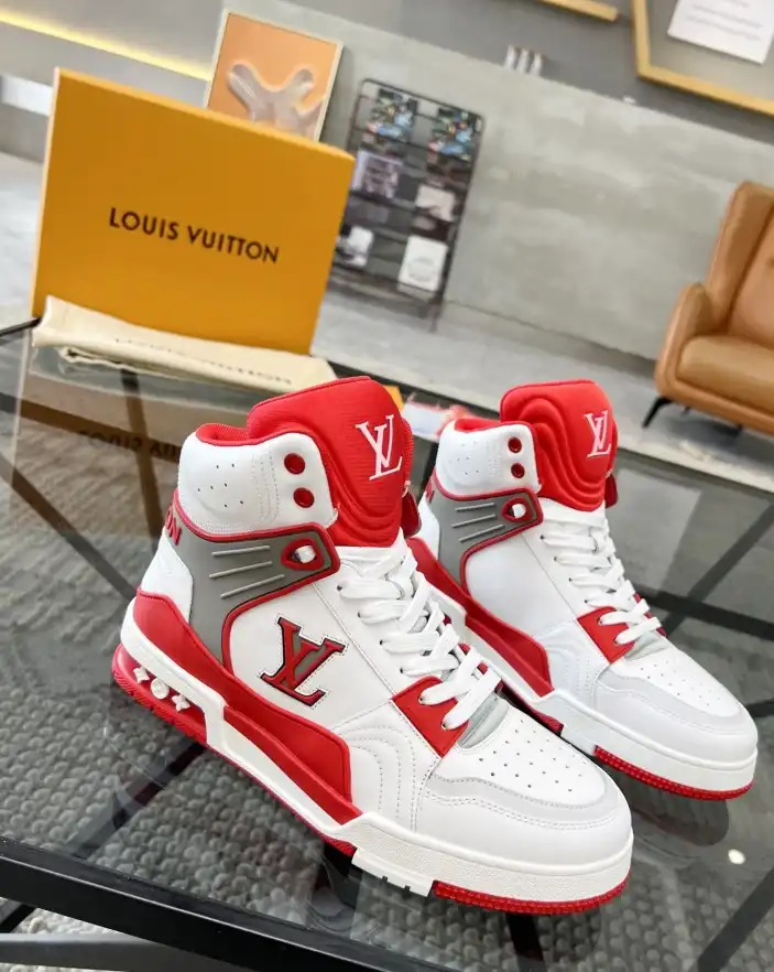 hype Louis Vuitton Sneakers