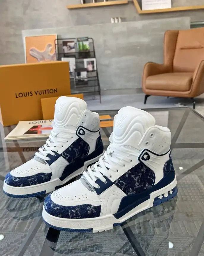 hype Louis Vuitton Sneakers