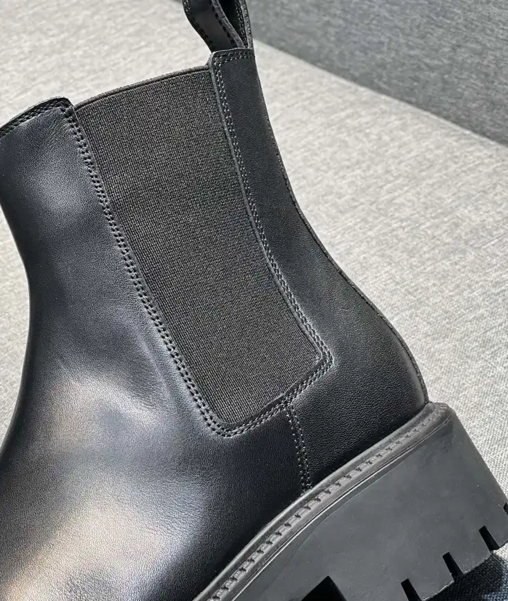 hype Balenciaga Boots