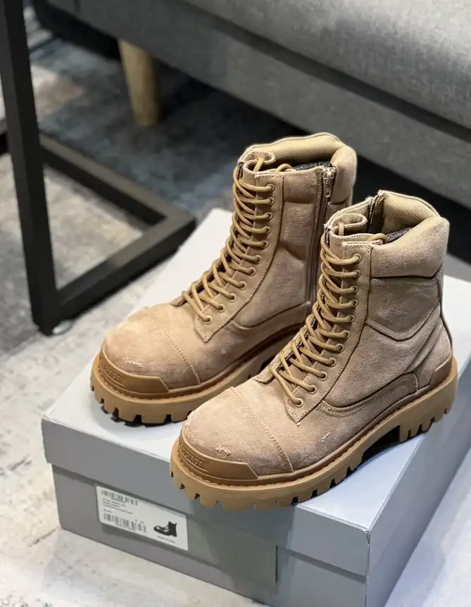 hype Balenciaga Boots